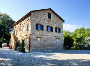 Ein Landhaus für Sie! La-tua-Casa