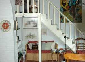 Treppe in den 1. Stock