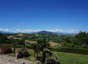  in cima alla collina si ha una splendida vista
