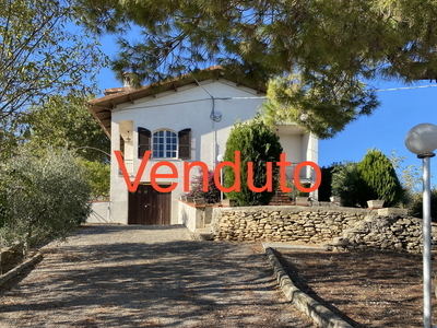 Country house with fantastic sea views